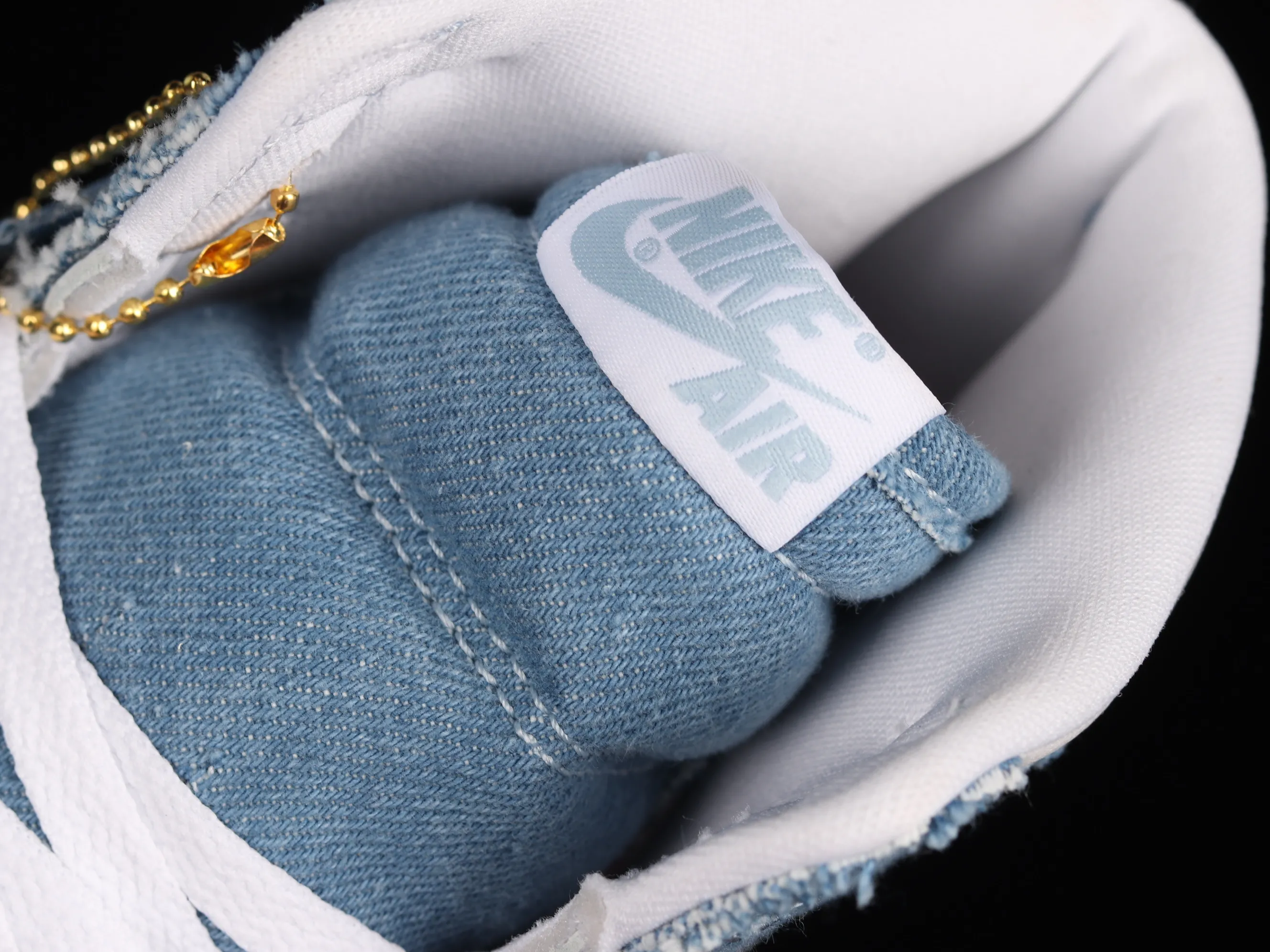 All categories Air Jordan Jordan series basketball shoes Air Jordan 1 High foreign trade version Air Jordan 1 High OG "Denim" AJ1 Joe 1 denim washed denim DM9036-104
